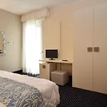 Hotel Anthony 4*