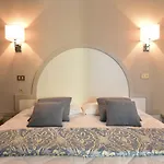 Anthony Hotel