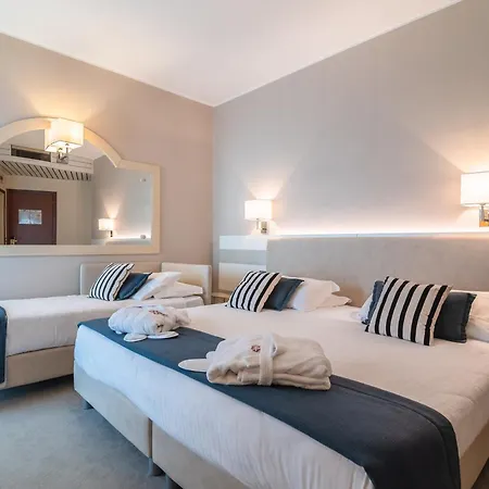 Anthony Hotel