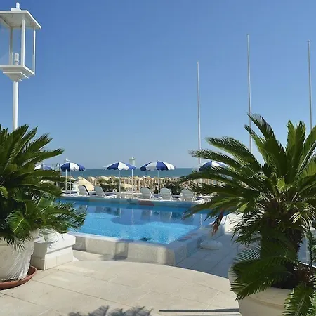 Anthony Hotel