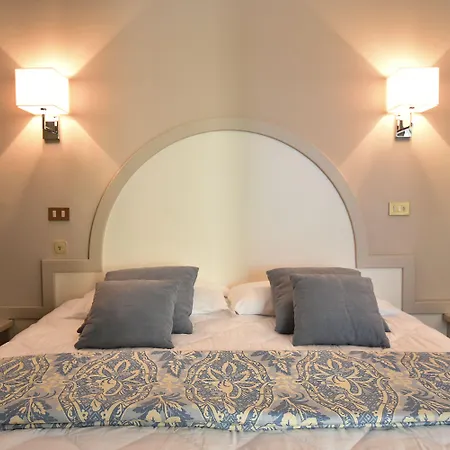 Anthony Hotel