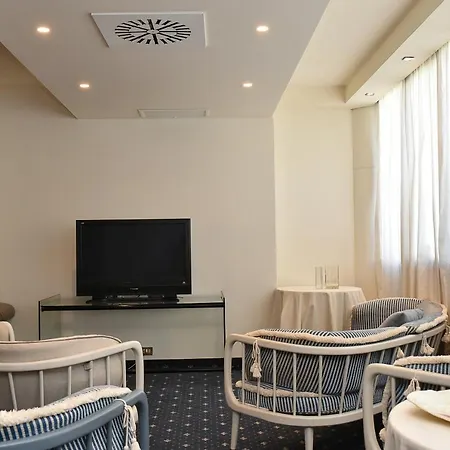 Anthony Hotel 4*