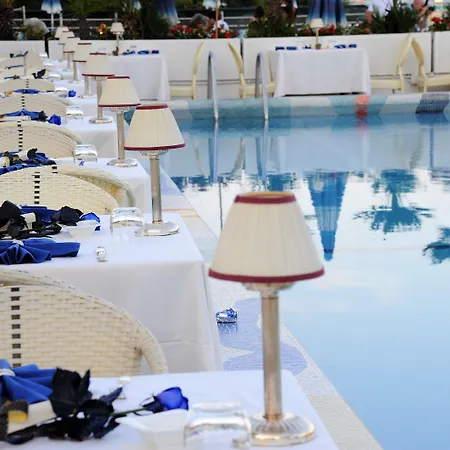 Anthony Szálloda 4*