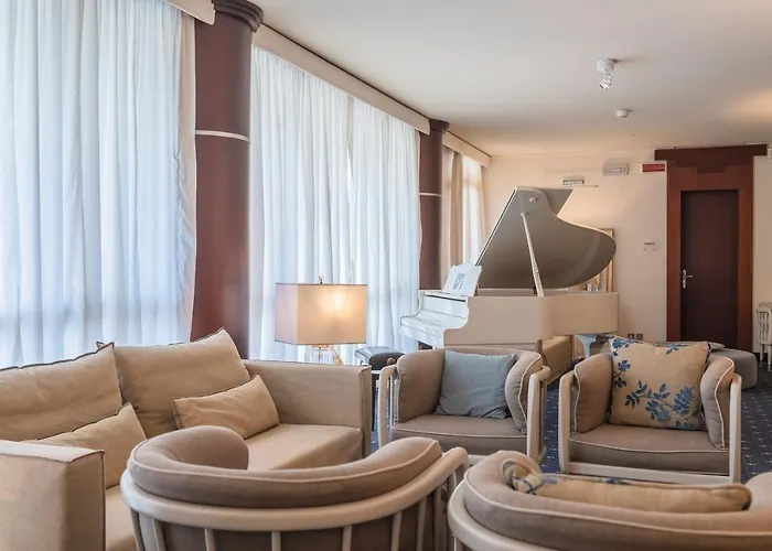 Anthony Отель Лидо-ди-Езоло