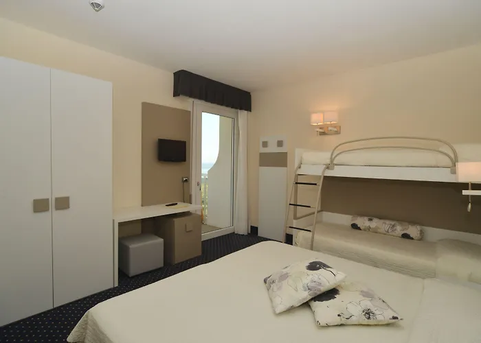 Anthony Отель Лидо-ди-Езоло